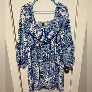 BRAND NEW: SHEIN MOD floral pattern lantern sleeve dress